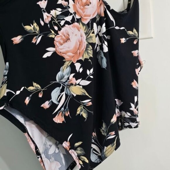 Women's Plus Black Floral Sleeveless Bodysuit 4X - Picture 5 of 5